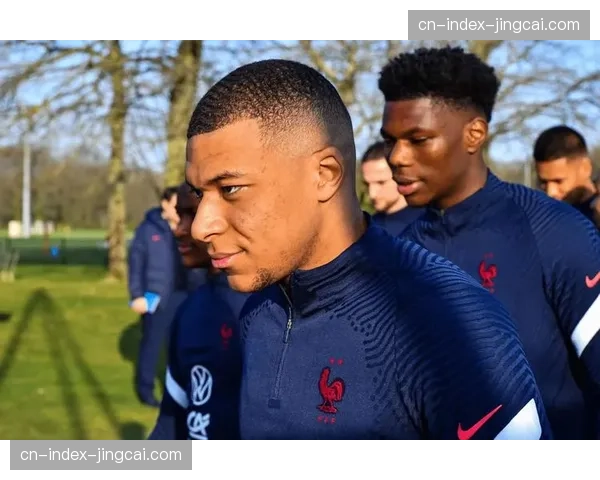 聚焦：球员个人品牌与联赛官方赞助商冲突，肖像权使用规范再引热议